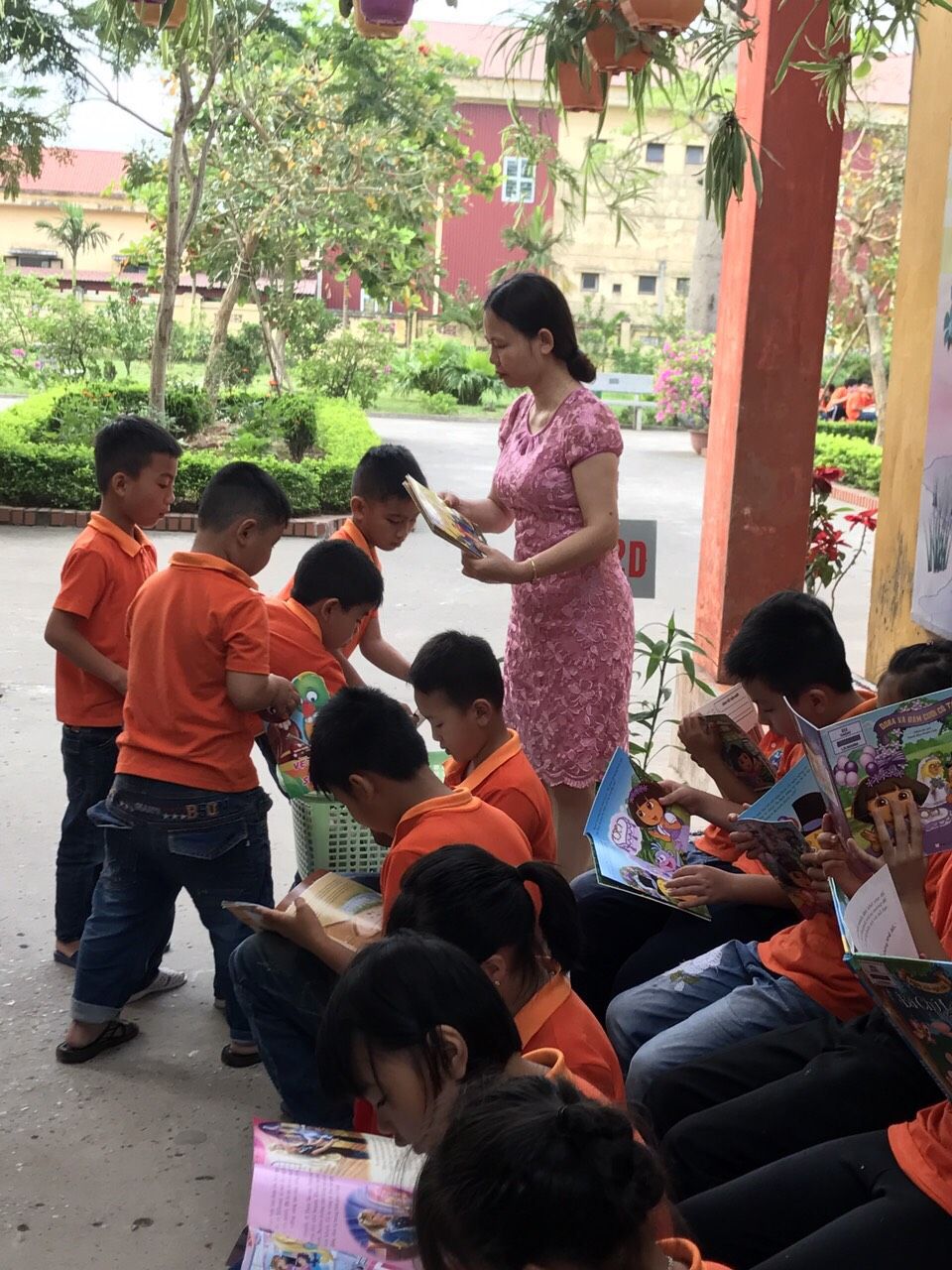 Hoạt động thư viện trong dạy – học tại nhà trường