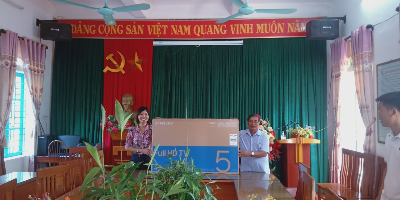 CÔNG TÁC XÃ HỘI HÓA GIÁO DỤC Ở TRƯỜNG TIỂU HỌC XÃ NGHĨA THÁI CÔNG TÁC XÃ HỘI HÓA GIÁO DỤC Ở TRƯỜNG TIỂU HỌC XÃ NGHĨA THÁI