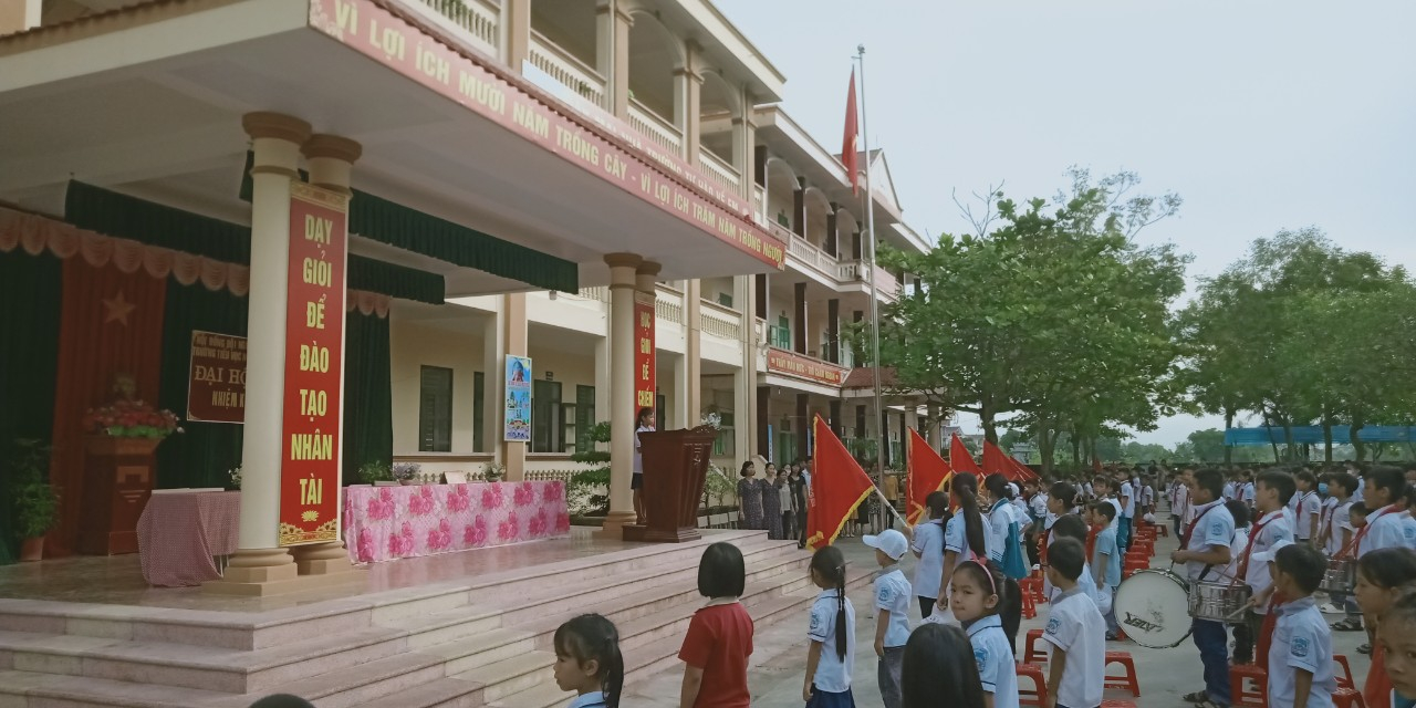 Đại hội liên đội nhiệm kì 2022 – 2023 trường Tiểu học xã Nghĩa Thái Đại hội liên đội nhiệm kì 2022 – 2023 trường Tiểu học xã Nghĩa Thái
