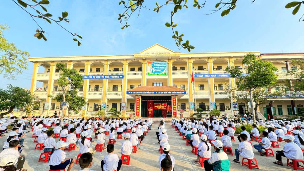 LỄ ĐÓN THƯ BÁC VÀ RA MẮT BAN CHỈ HUY LIÊN ĐỘI, PHÁT ĐỘNG PHONG TRÀO “HỘI DẠY HỘI HỌC” CHÀO MỪNG NGÀY NHÀ GIÁO VIỆT NAM 20 -11 LỄ ĐÓN THƯ BÁC VÀ RA MẮT BAN CHỈ HUY LIÊN ĐỘI, PHÁT ĐỘNG PHONG TRÀO “HỘI DẠY HỘI HỌC” CHÀO MỪNG NGÀY NHÀ GIÁO VIỆT NAM 20 -11
